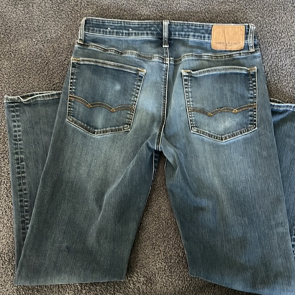 American Eagle Men's Extreme Flex Relaxed Straight Jeans 31x32 - Picture 8 of 11